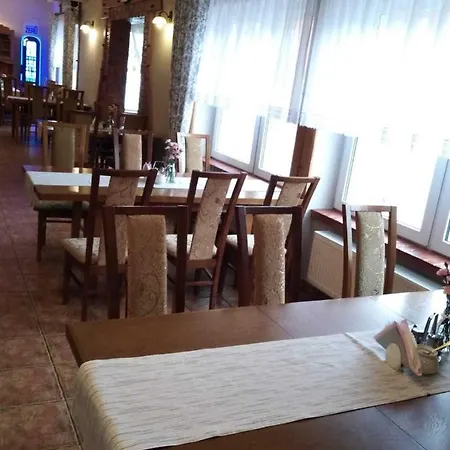 Pensjonat I Restauracja Nowak
