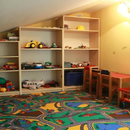 بيت ضيافة Pensjonat I Restauracja Nowak 3*