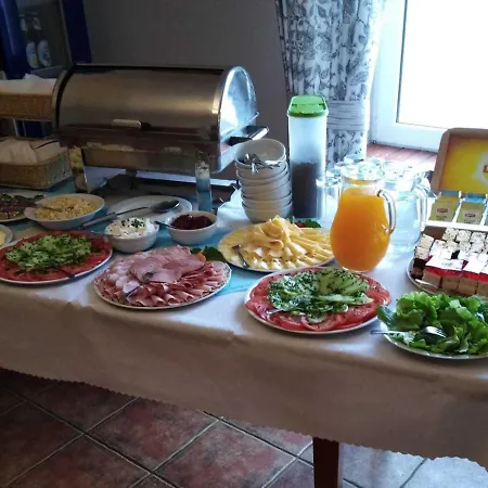 Pensjonat I Restauracja Nowak 3*