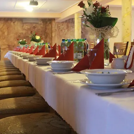 Gasthuis Pensjonat I Restauracja Nowak 3*
