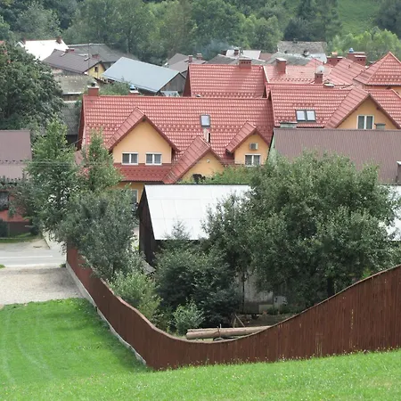 I Restauracja Nowak By Babula Maison d'hôtes Łapsze Niżne