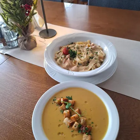 I Restauracja Nowak By Babula Maison d'hôtes Łapsze Niżne