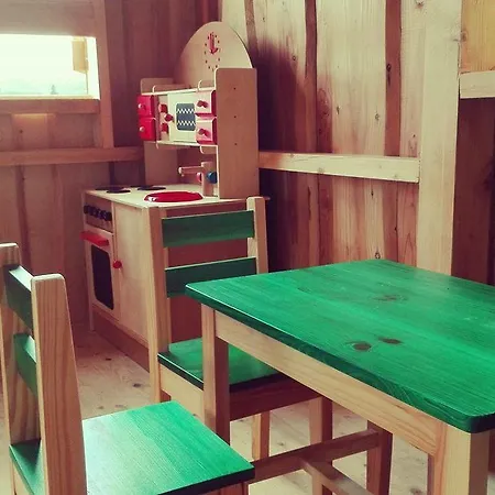 Pensjonat I Restauracja Nowak بيت ضيافة 3*