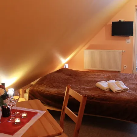 Gasthuis Pensjonat I Restauracja Nowak