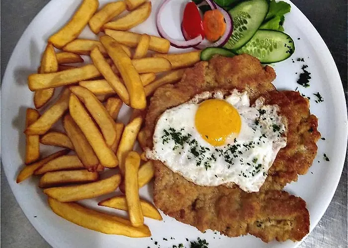 Vendégház Pensjonat I Restauracja Nowak Łapsze Niżne