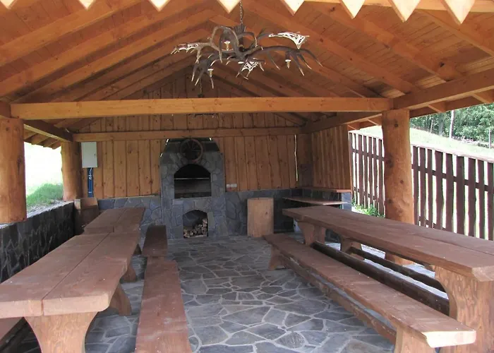 Pensjonat I Restauracja Nowak Vendégház Łapsze Niżne