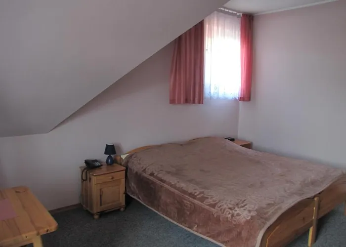 Pensjonat I Restauracja Nowak