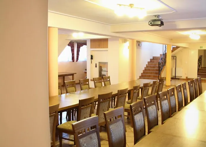 Pensjonat I Restauracja Nowak Vendégház