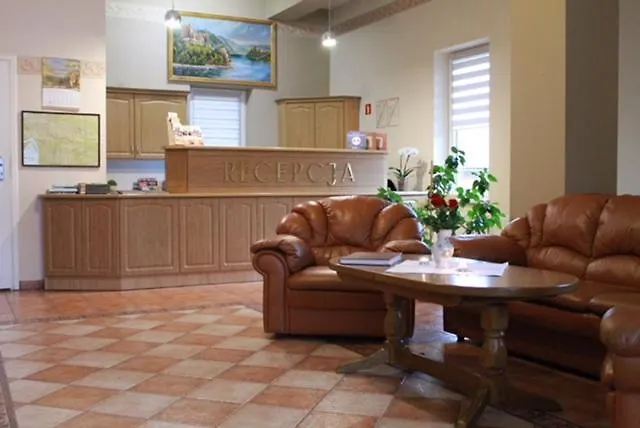 Pensjonat I Restauracja Nowak Vendégház