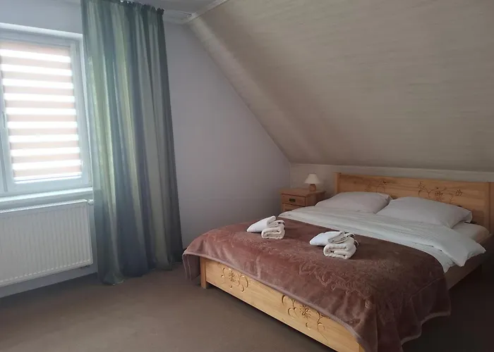 Pensjonat I Restauracja Nowak Vendégház