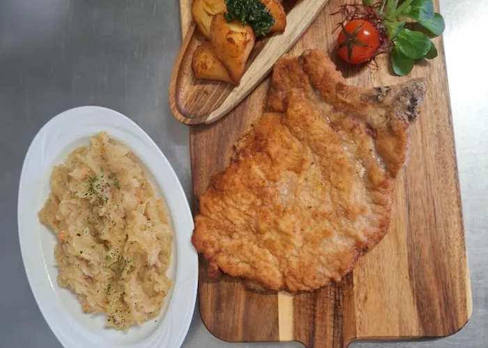 Pensjonat I Restauracja Nowak 3*