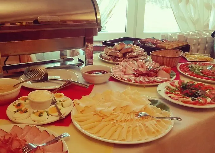 Pensjonat I Restauracja Nowak Vendégház Łapsze Niżne