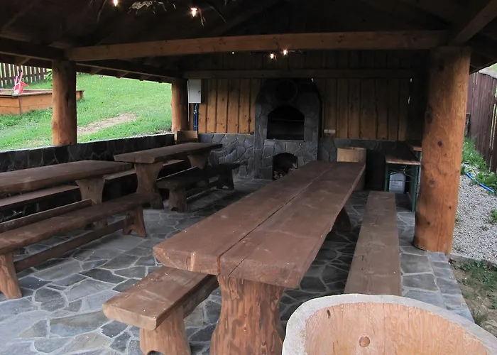 Vendégház Pensjonat I Restauracja Nowak