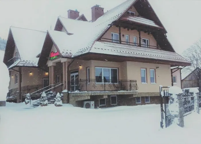 Pensjonat I Restauracja Nowak Vendégház Łapsze Niżne